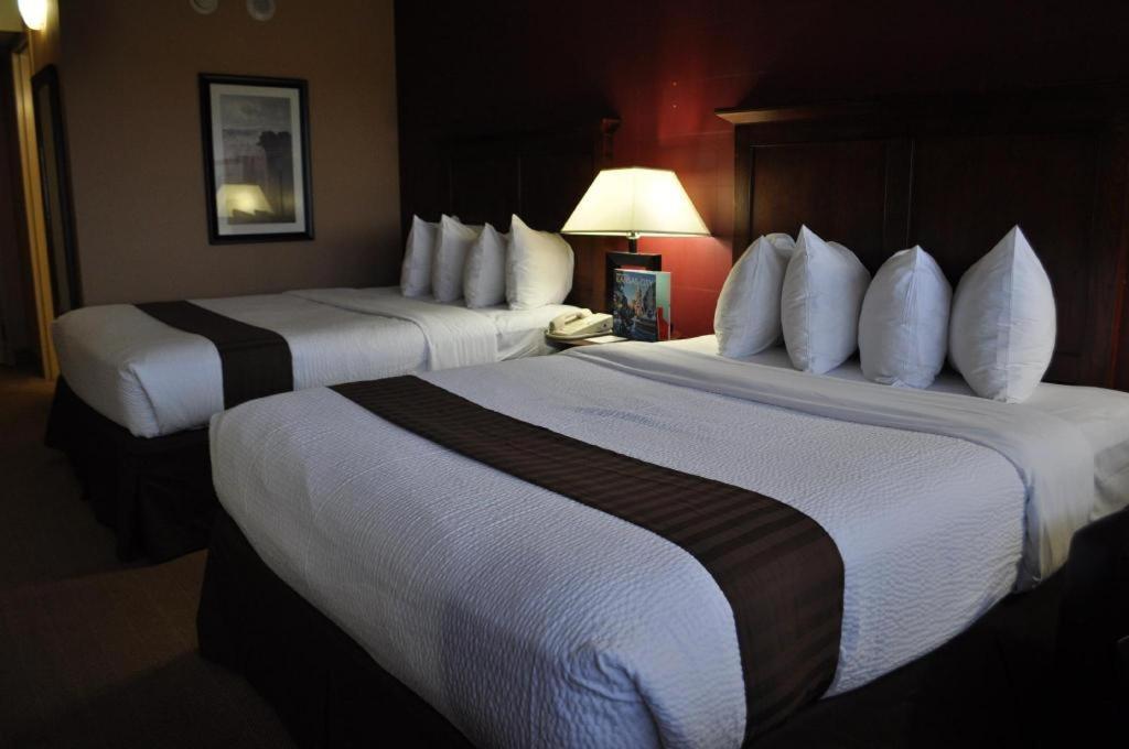 Adam'S Mark Hotel & Conference Center Kansas City Exterior photo